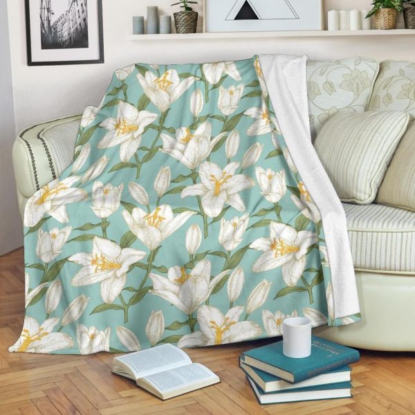 Lily Pattern Print Design Light Blue Fleece Blanket