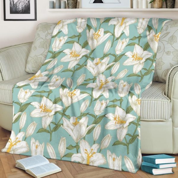 Lily Pattern Print Design Light Blue Fleece Blanket - Image 2